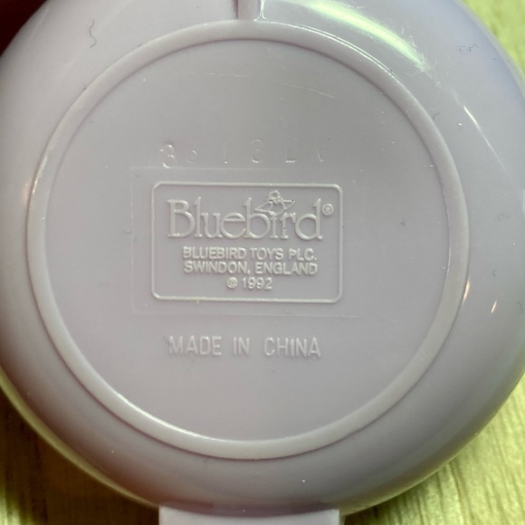 Vintage 1992 | Polly Pocket | Jeweled Iceland Princess Polly's Ice Kingd… - Picture 8 of 9